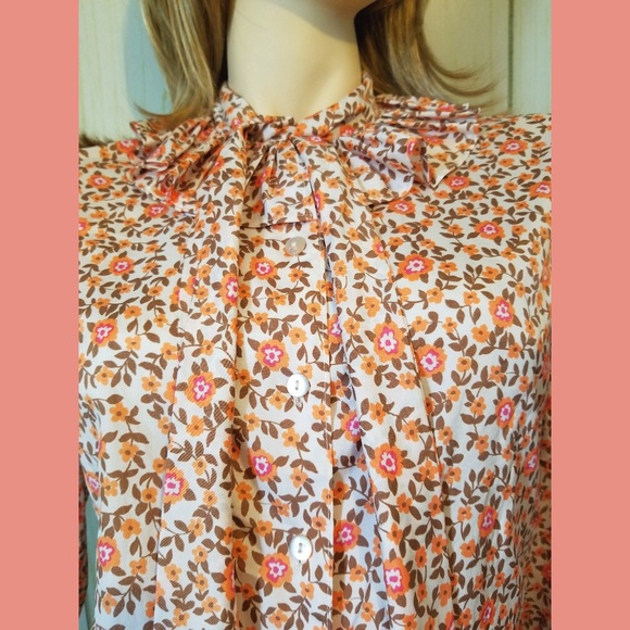 VTG 80s GLORIA VANDERBILT Tie Neck Ruffle Floral Button down Designer Blouse - Picture 8 of 9